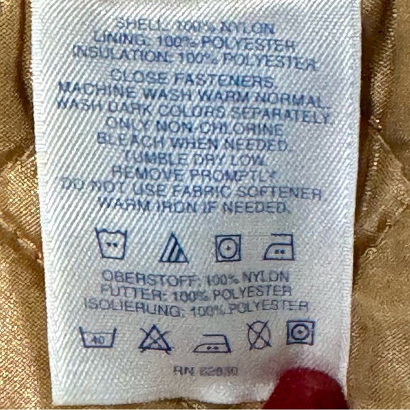 LANDS END Squall Parka Jacket RED
Mens Size XL 46-48 - Picture 6 of 14